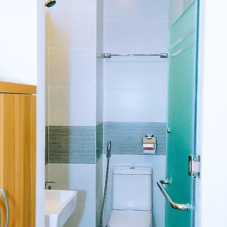 Louis Hotel - Bui Vien Walking Street Ho Chi Minh City Exterior photo