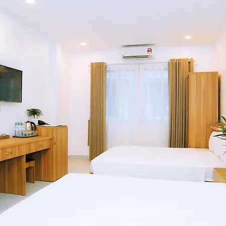 Louis Hotel - Bui Vien Walking Street Ho Chi Minh City Exterior photo