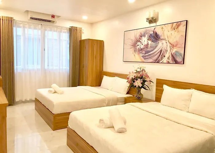 Louis Hotel - Bui Vien Walking Street